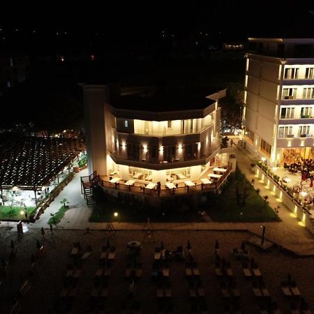 Hotel Elesio Golem  Eksteriør billede