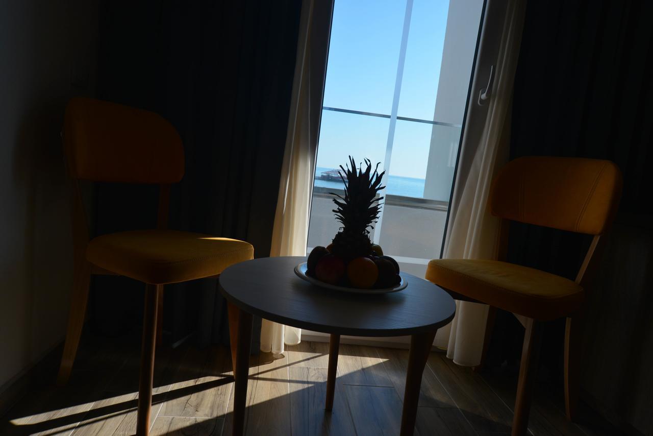 Hotel Elesio Golem  Eksteriør billede