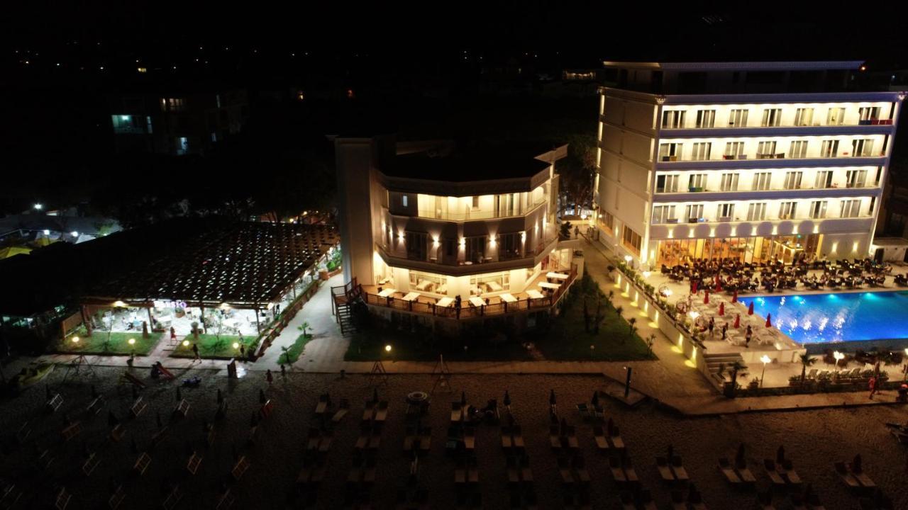 Hotel Elesio Golem  Eksteriør billede